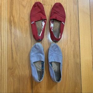 Lot of Red and Blue Toms